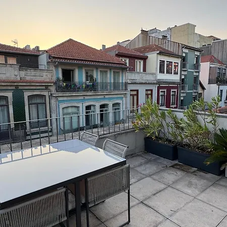 Luminous Premium Loft W/ac & Terrace By Lovelystay Appartement