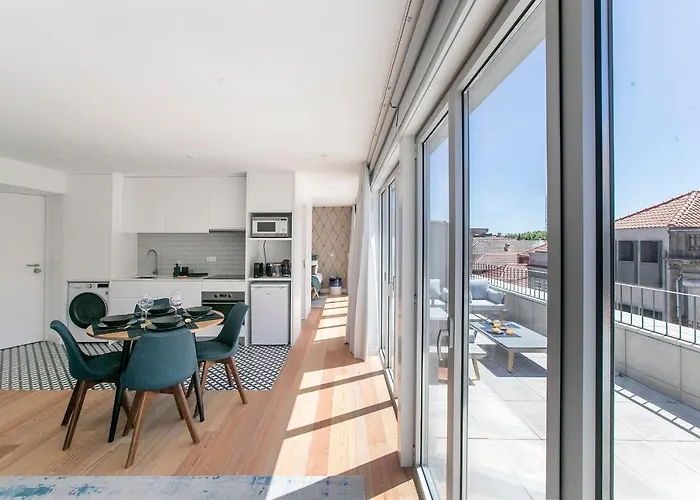 Luminous Premium Loft W/ac & Terrace By Lovelystay Lejlighed