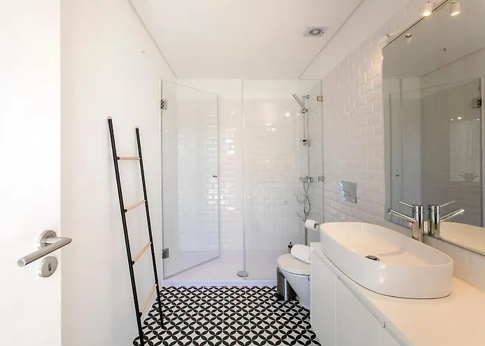 Luminous Premium Loft W/ac & Terrace By Lovelystay