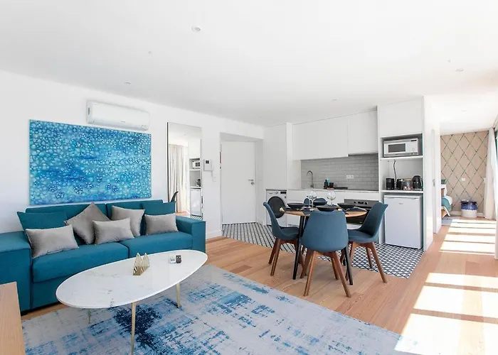 Luminous Premium Loft W/ac & Terrace By Lovelystay * Oporto